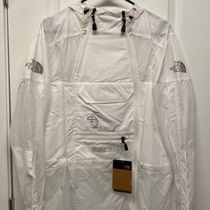 The North Face (Sample) Steep Tech Light Wind Jacket - Mens Medium/Womens Large